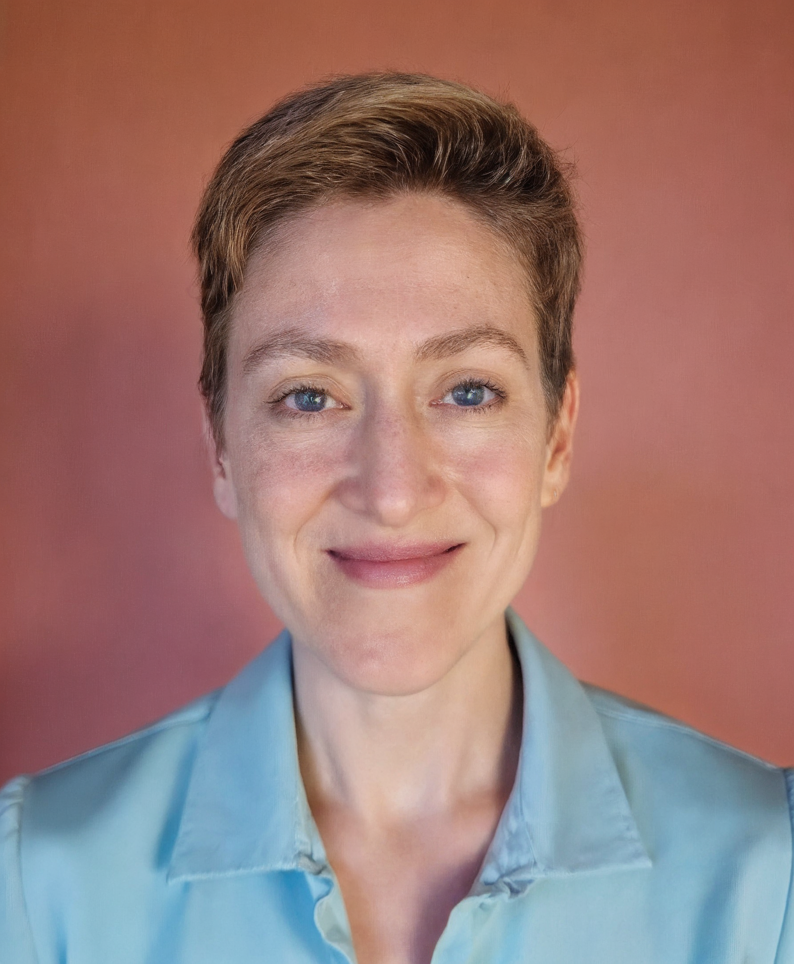 headshot picture lightblue